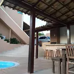 Linda Casa Em Buzios Com 04 Quartos, Piscina, Hidro E Area Gourmet