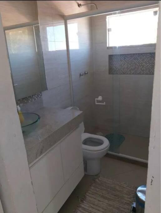 Linda Casa Em Com 04 Quartos, Piscina, Hidro E Area Gourmet Búzios