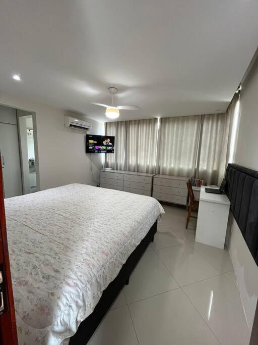 Casa de férias Linda Casa Em Com 04 Quartos, Piscina, Hidro E Area Gourmet Búzios